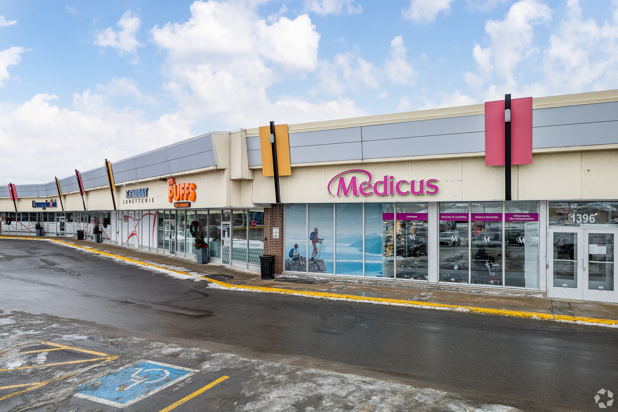 1380-1484 Boul Monseigneur-Langlois, Salaberry-de-valleyfield, QC for Rent