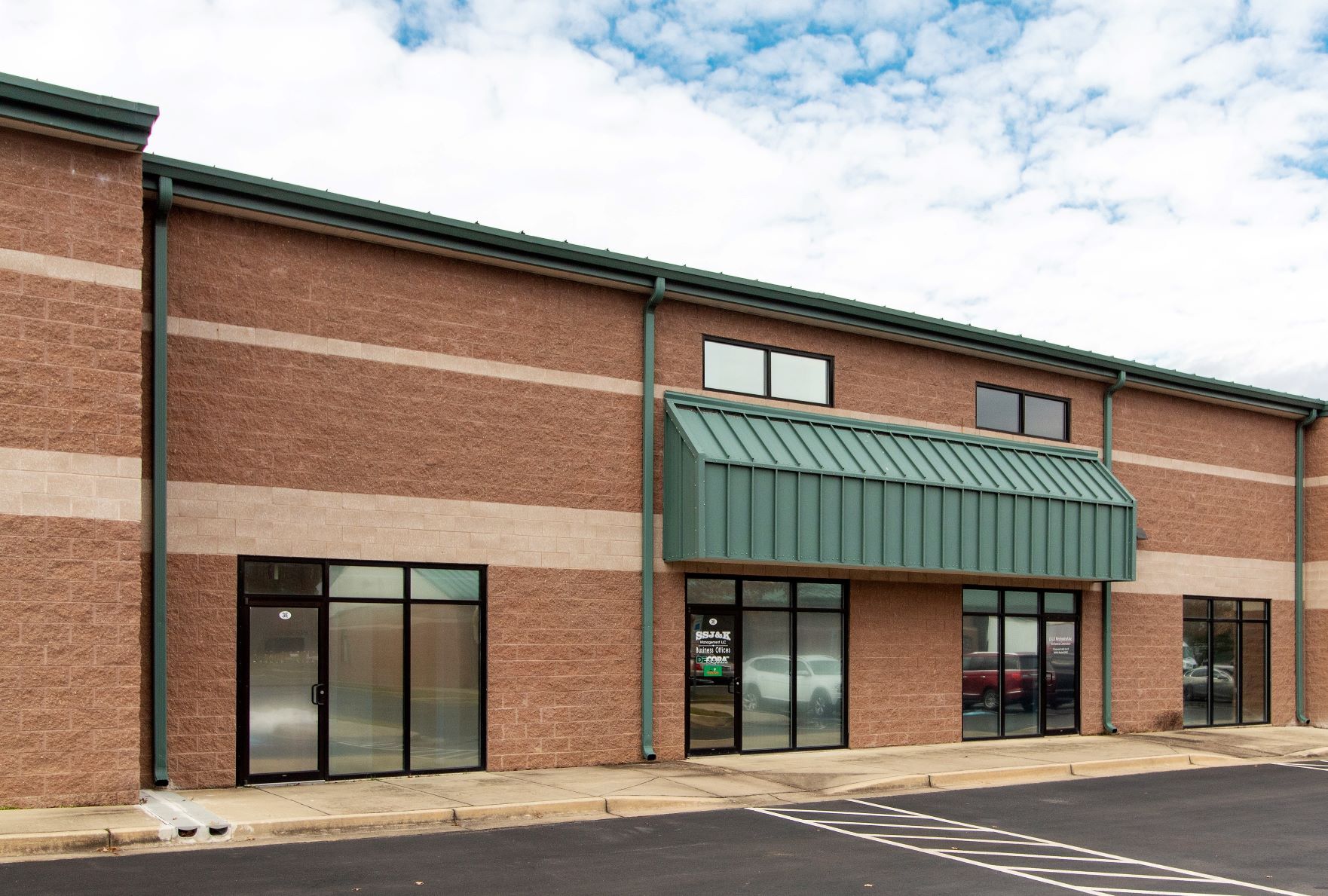 70 Industrial Park Dr Waldorf, MD 20602 Flex Property for Lease on