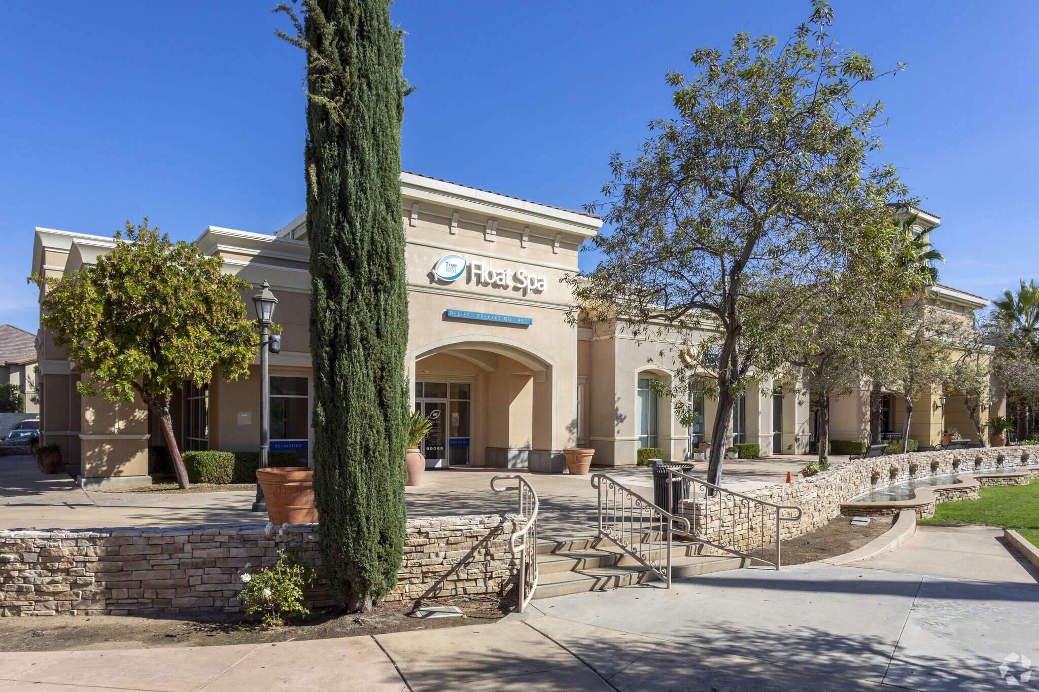 1102-1188 E Champlain Dr, Fresno, CA for Rent