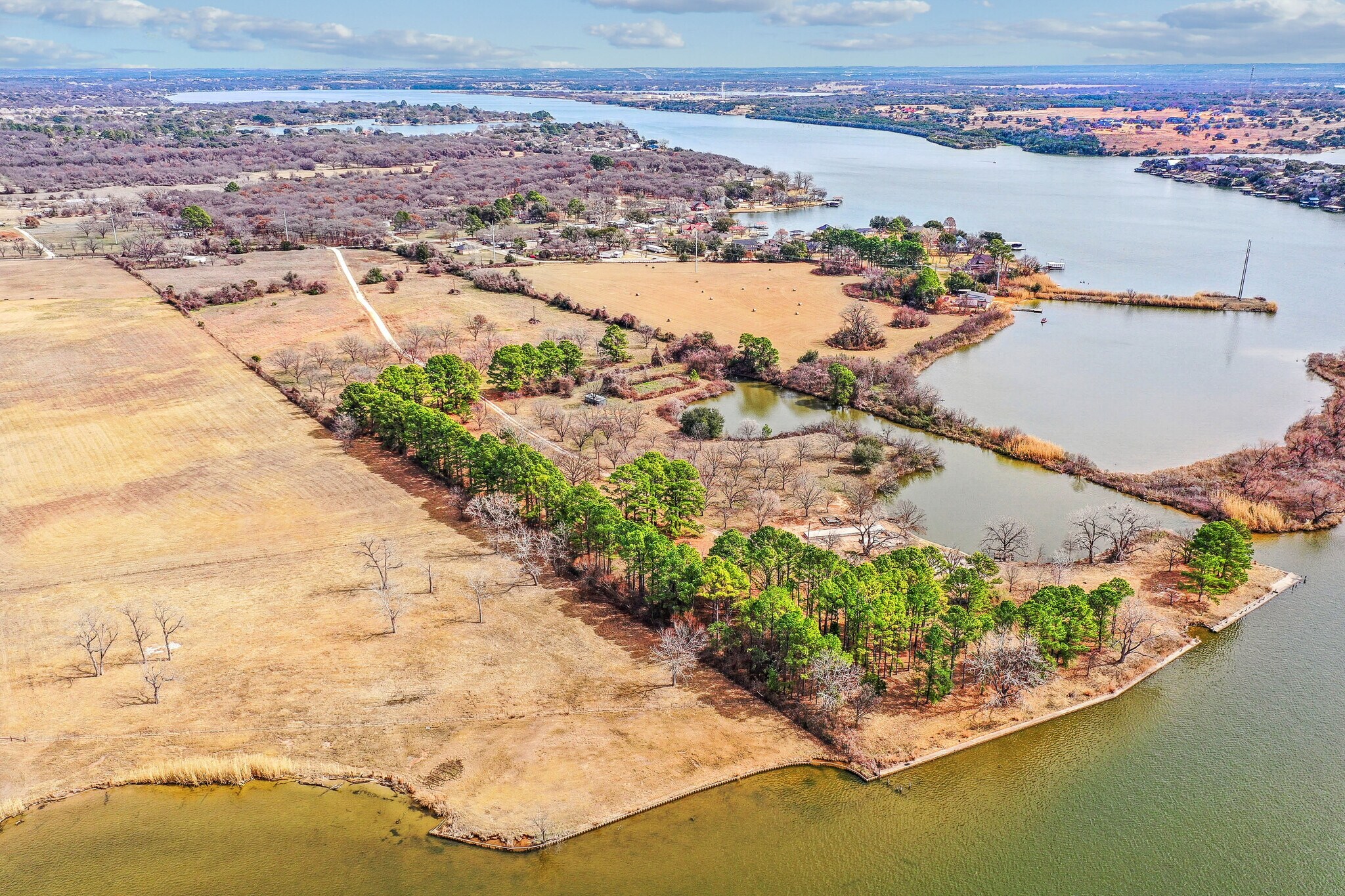 3200 Rhea Ln, Granbury, TX for Sale