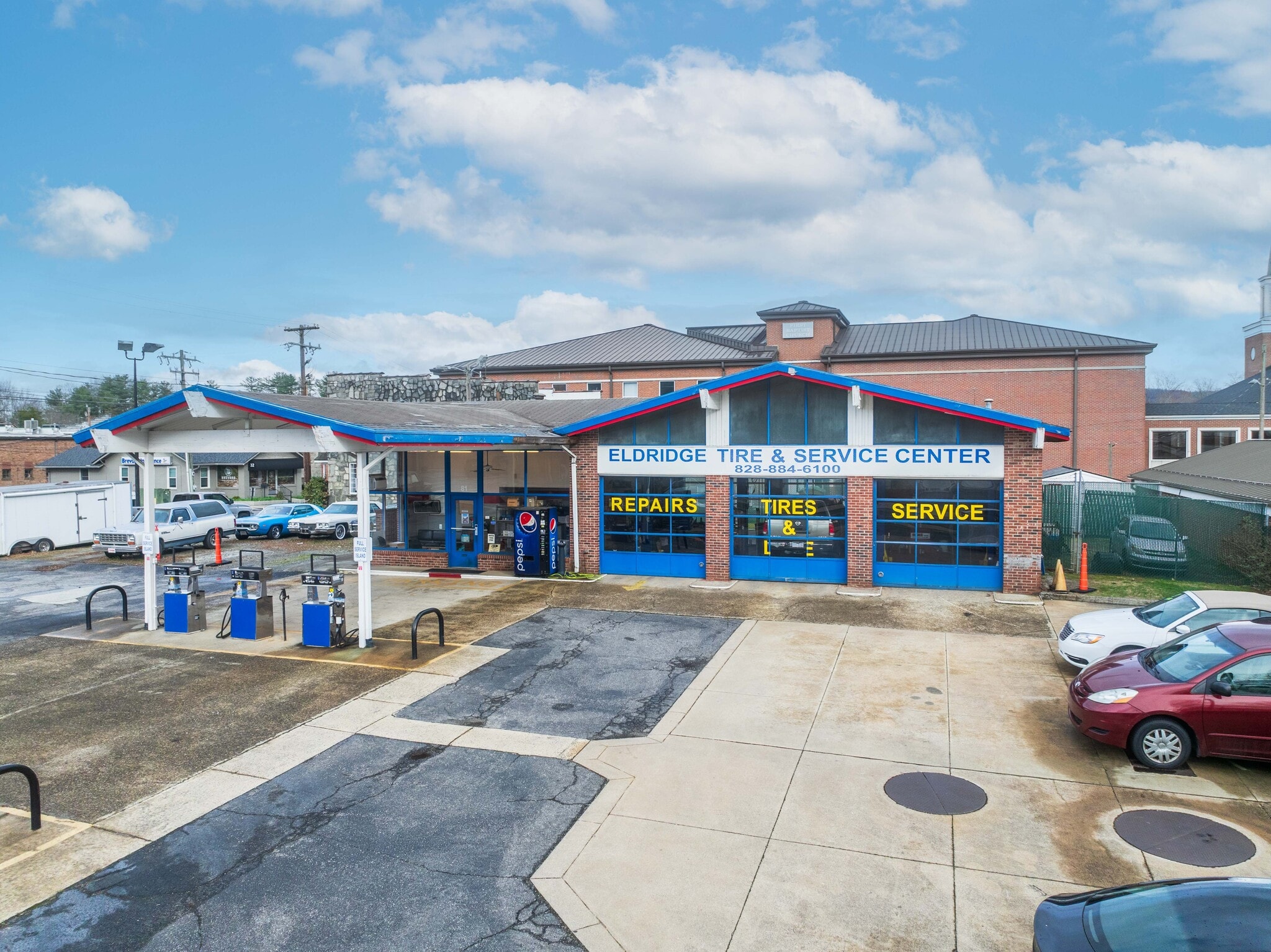 81 S Broad St, Brevard, NC for Rent