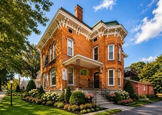 Auburn, NY Storefront Retail/Residential - 40 E Genesee St
