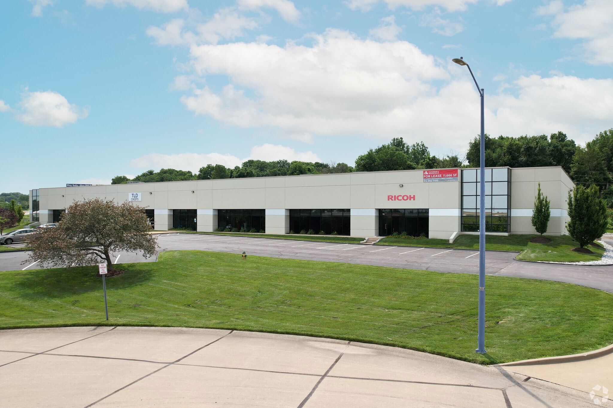 951-961 Harmsted Ct, Saint Charles, MO for Rent