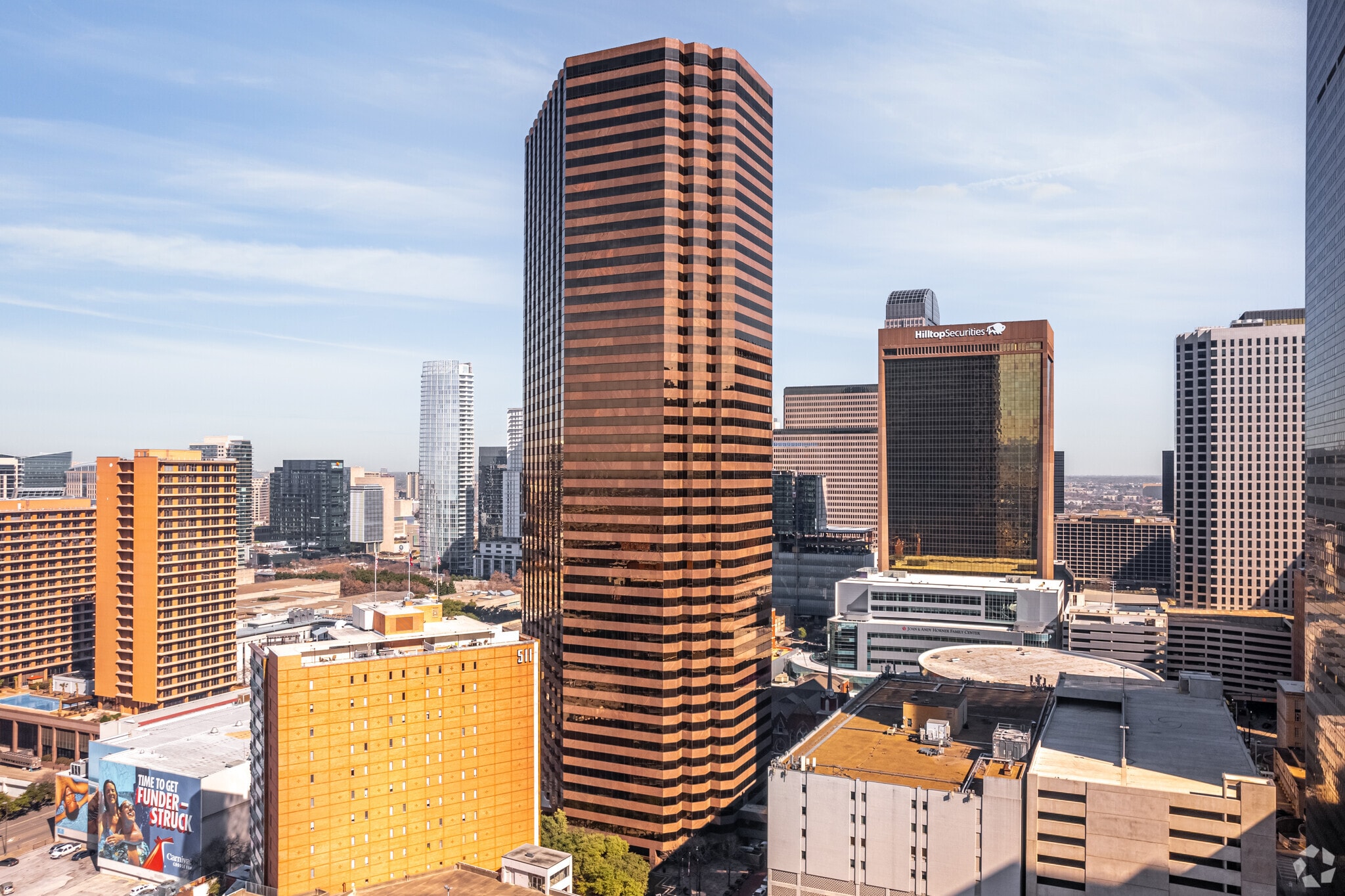 500 N Akard St, Dallas, TX for Rent