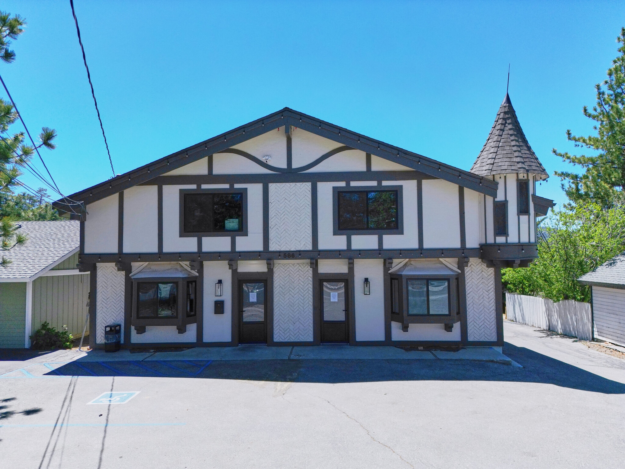 586 Bonanza Trail, Big Bear Lake, CA for Rent