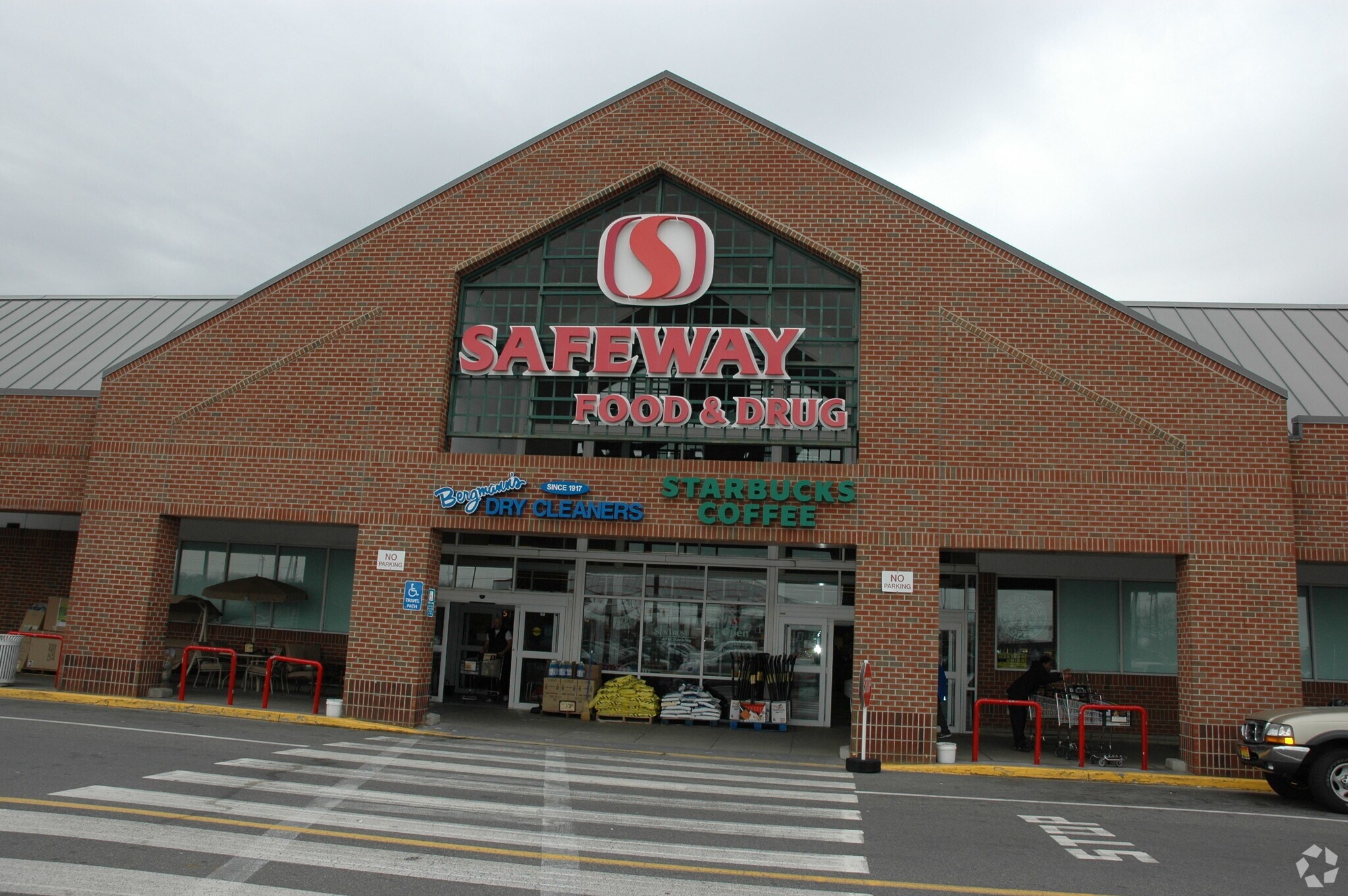 10254-10276 Southern Maryland Blvd, Dunkirk, MD for Rent