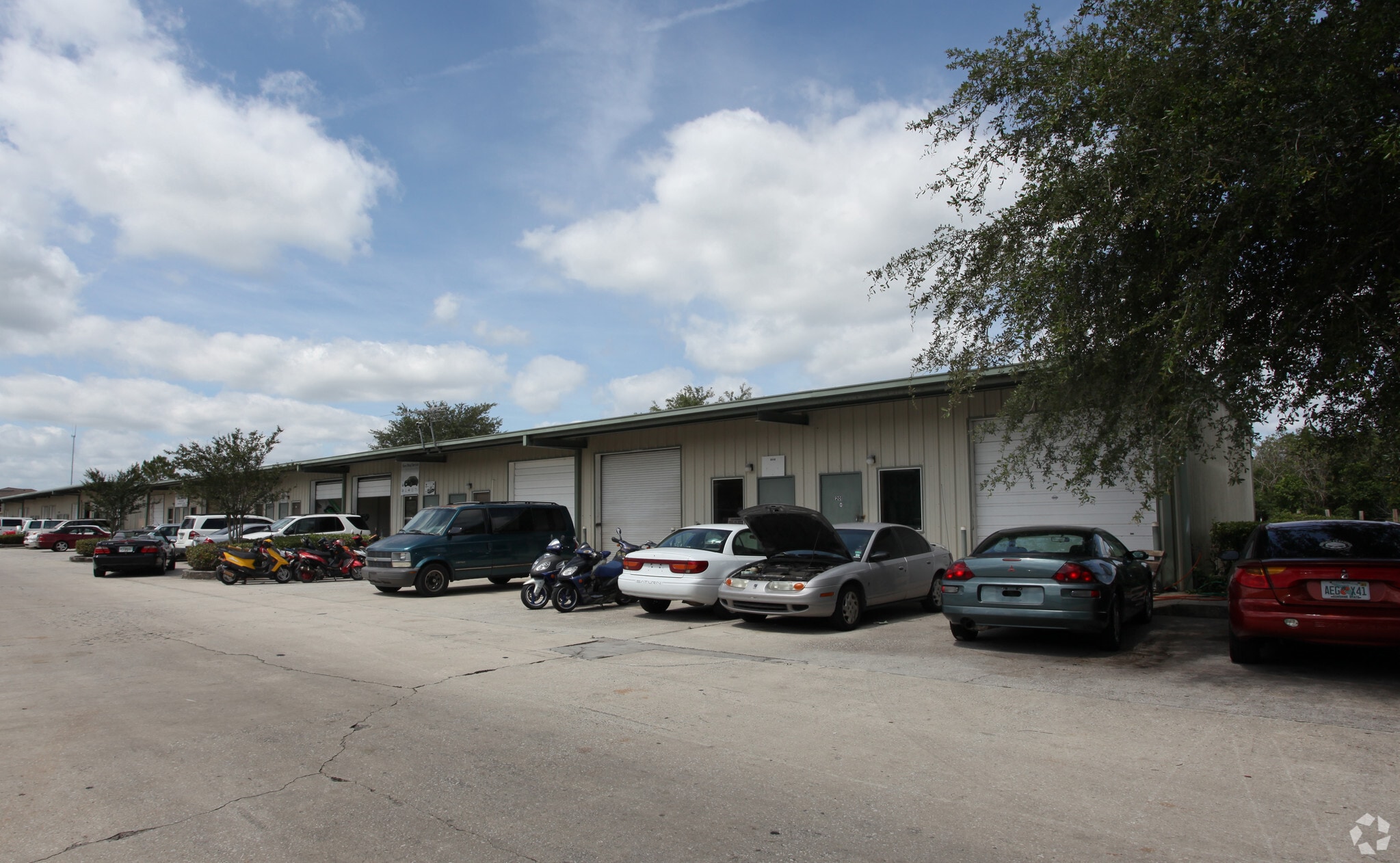 8802 Corporate Square Ct, Jacksonville, FL for Rent