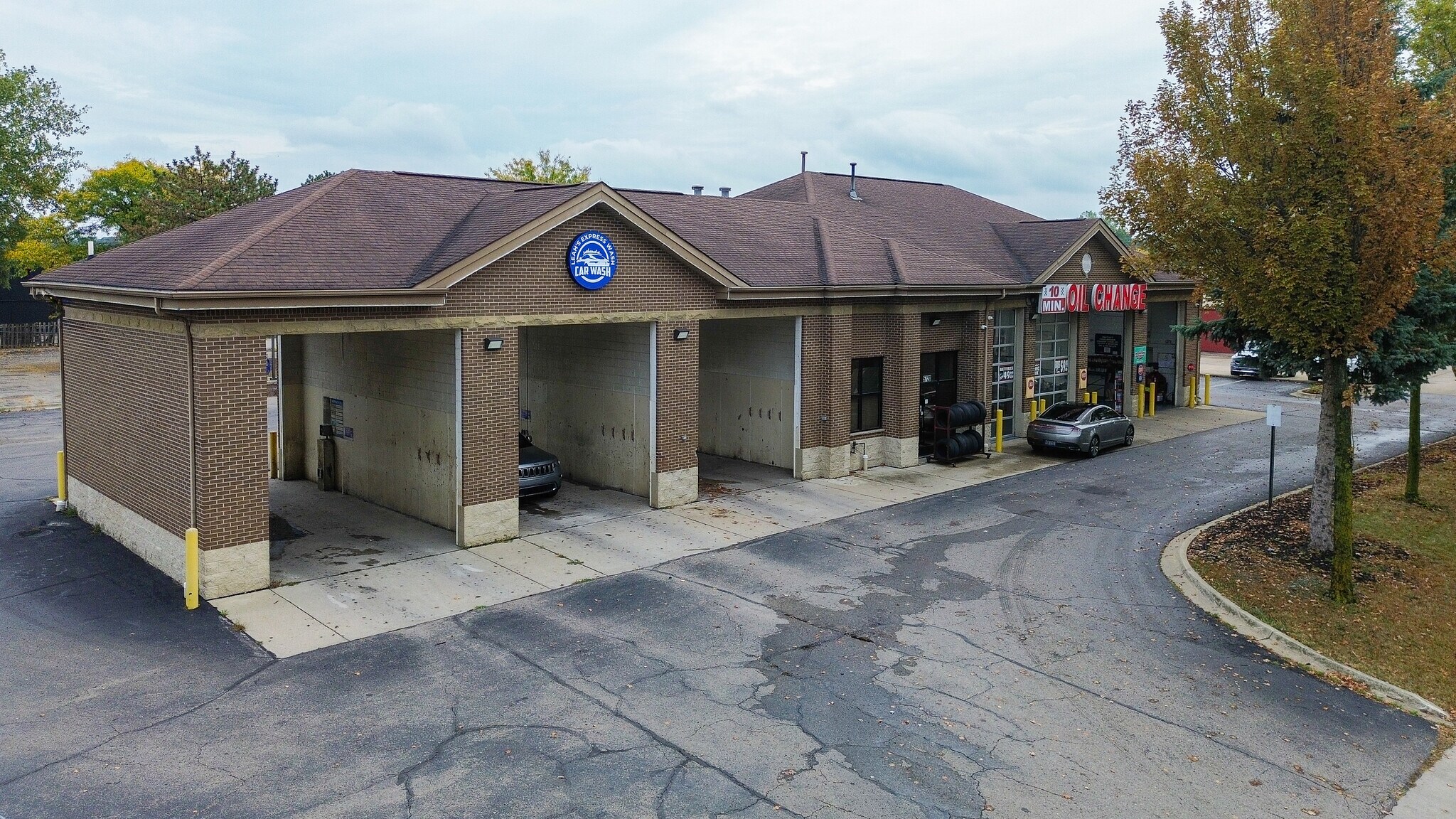 5720 N Hix Rd, Westland, MI for Sale