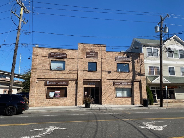 1732 Great Neck Rd, Copiague, NY for Rent