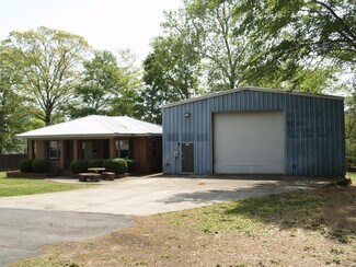 Smyrna, GA undefined - 760 Ledford St SE