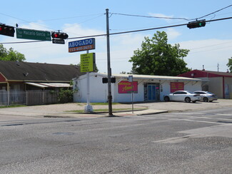 Houston, TX Storefront Retail/Office - 602 Ssgt Macario Garcia Dr