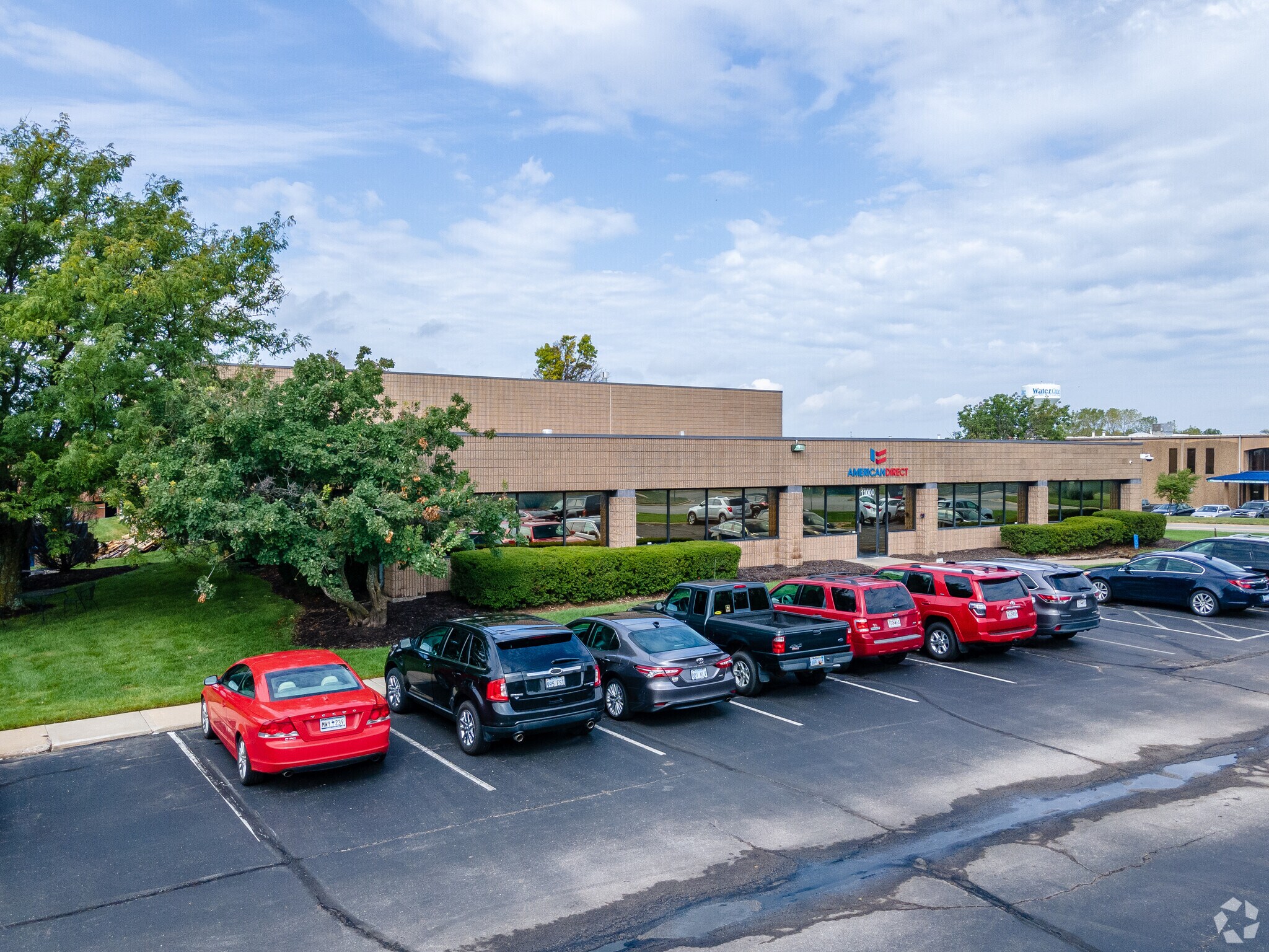 11000 Lakeview Ave, Lenexa, KS for Sale