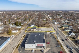 Flint, MI Commercial Land - 3701 Fenton Rd