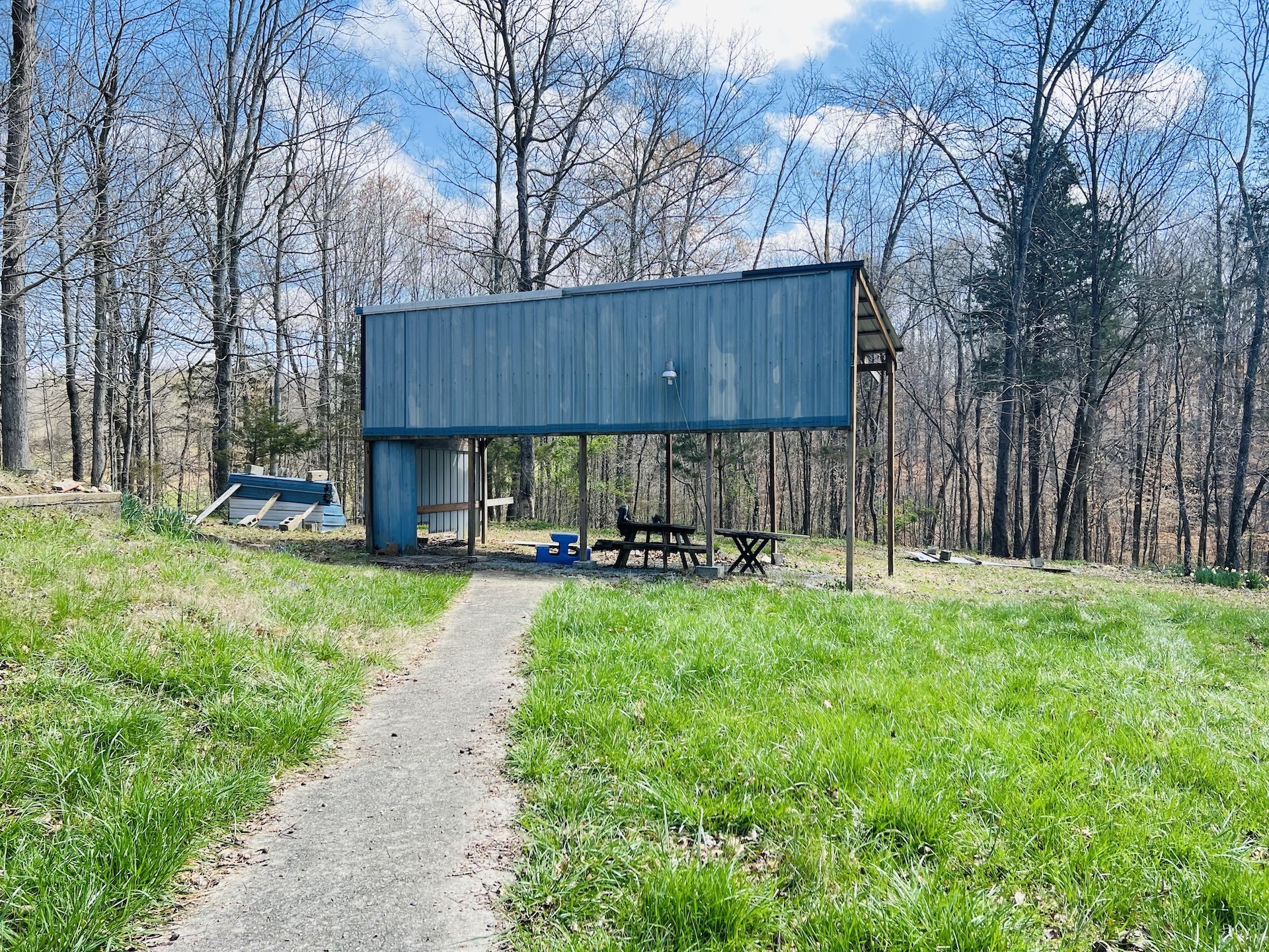 153 Enid Leiby Rd, Glens Fork, KY for Sale