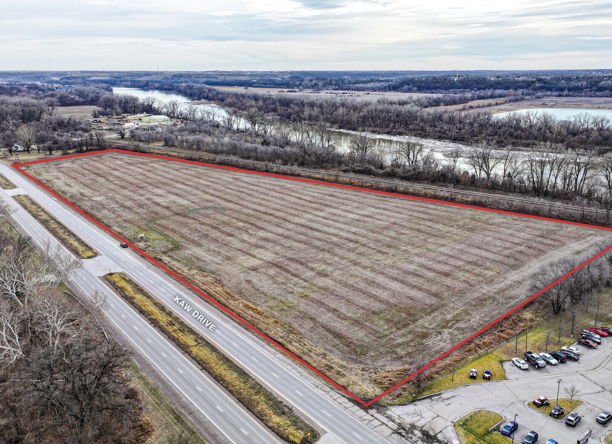 11301 Kaw Drive, Edwardsville, KS for Sale