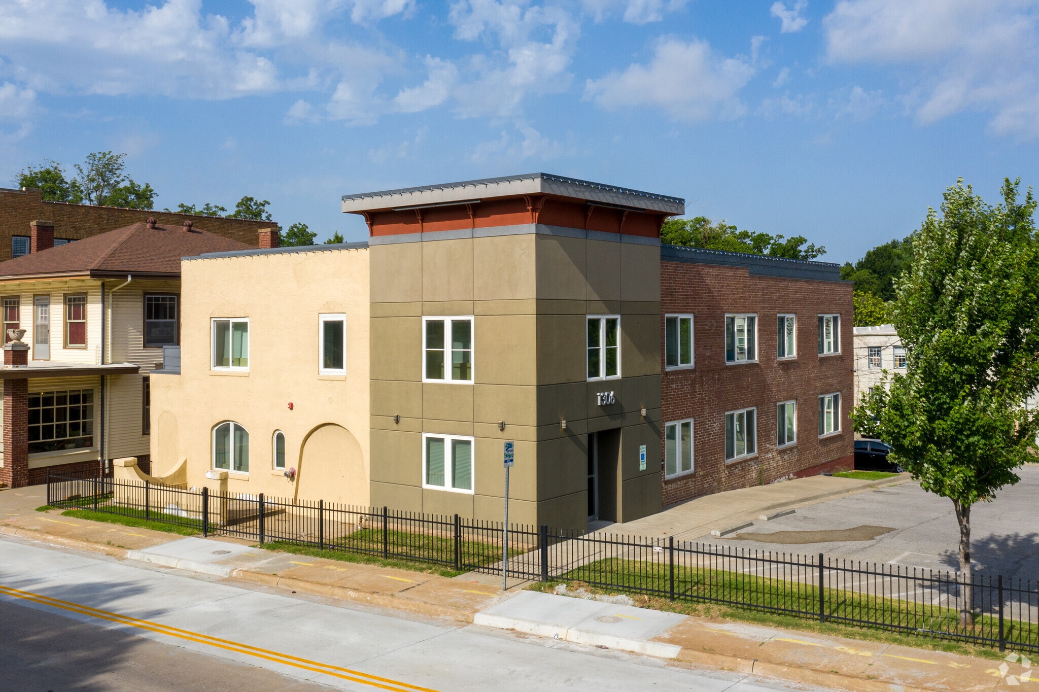 1306 S Denver Ave, Tulsa, OK for Sale