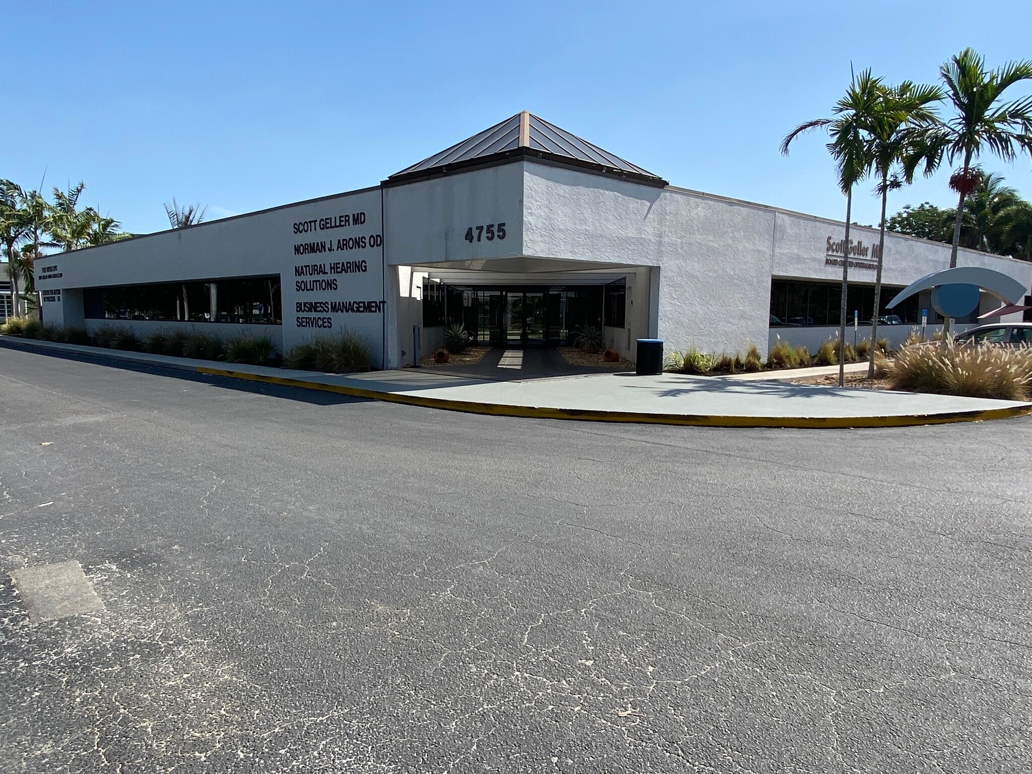4755 Summerlin Rd, Fort Myers, FL for Rent