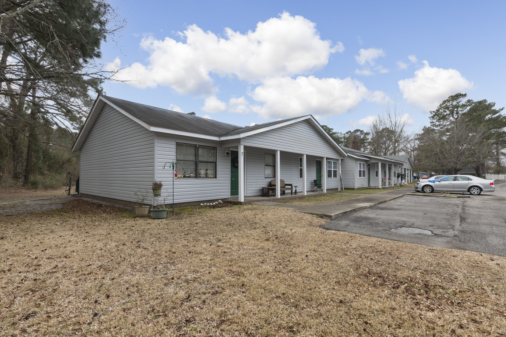 701 Maple Ave, Maysville, NC for Sale