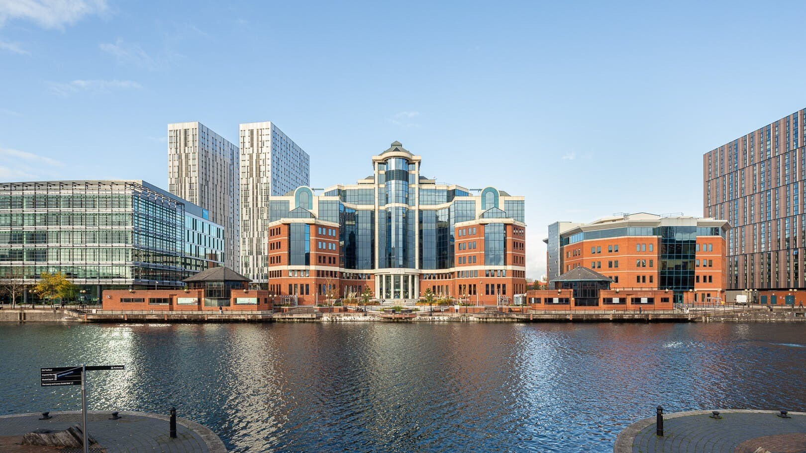 200-220 The Quays, Salford, LAN for Rent