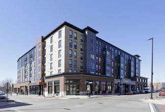 Eau Claire, WI Dormitory - 202 Eau Claire St