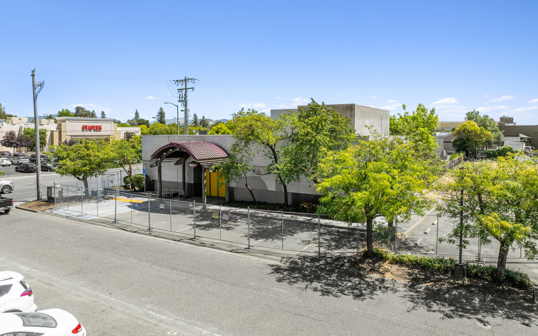 2265 Cleveland Ave, Santa Rosa, CA for Sale