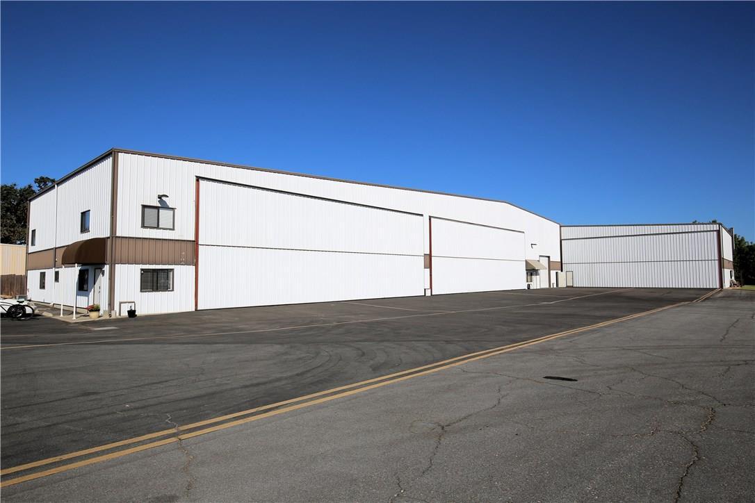 3150 Propeller Dr, Paso Robles, CA for Sale