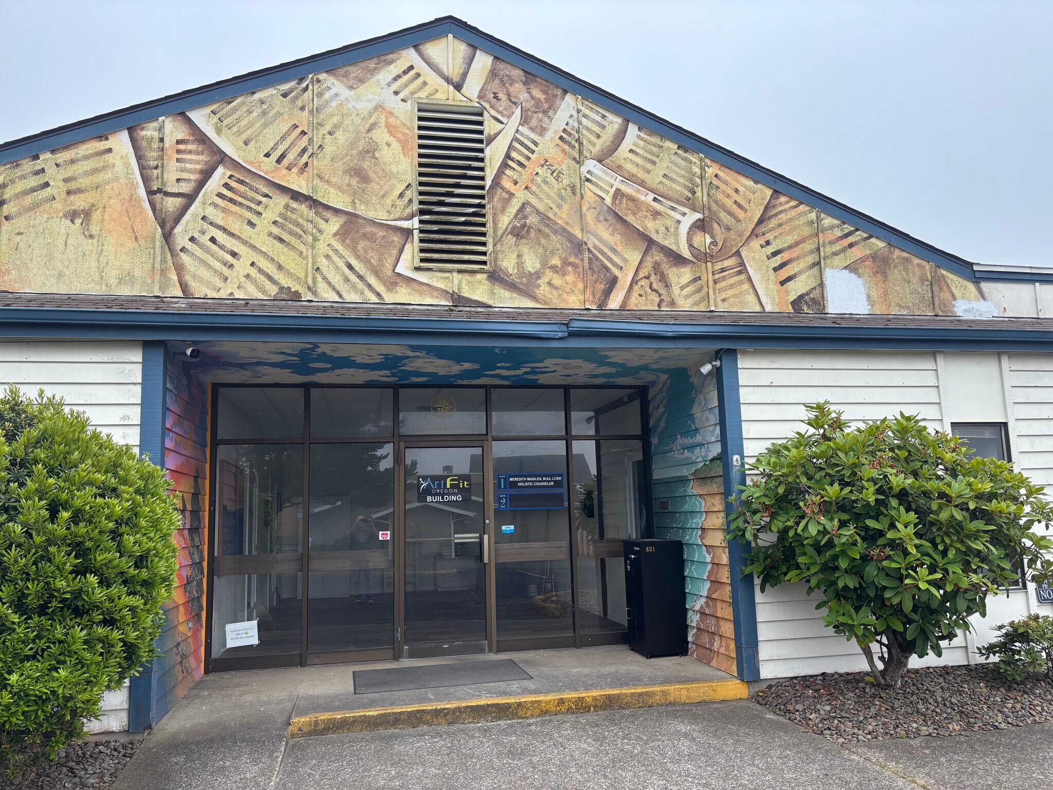 831 NE Avery St, Newport, OR for Rent