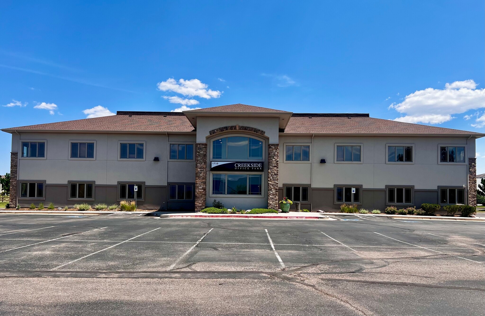 1710 Jet Stream Dr, Colorado Springs, CO for Rent