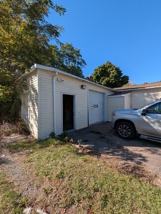 Plattsburgh, NY Flex - 5 Lafayette St Plattsburgh, NY Flex - 5 Lafayette St