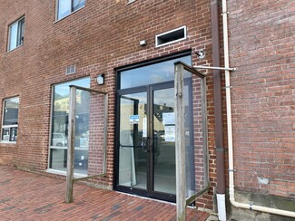 Newport, RI Office/Retail - 76 Broadway