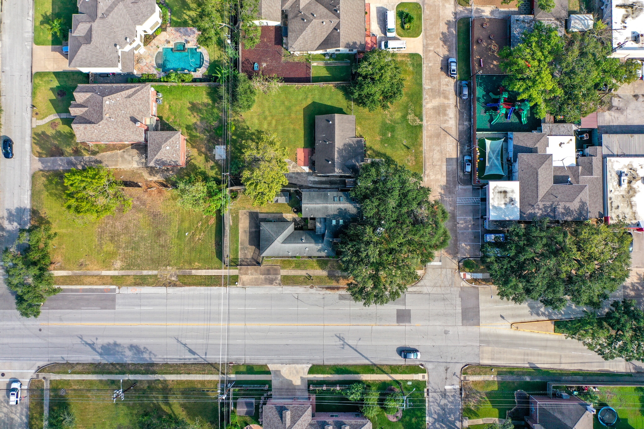 5008 Locust St, Bellaire, TX for Sale