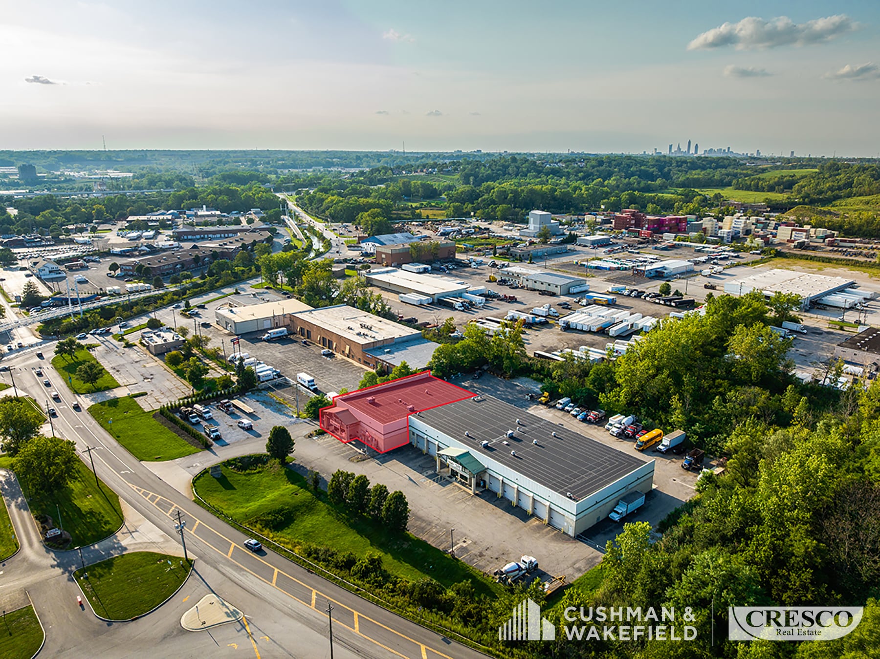 7941-7951 Granger Rd, Valley View, OH for Rent
