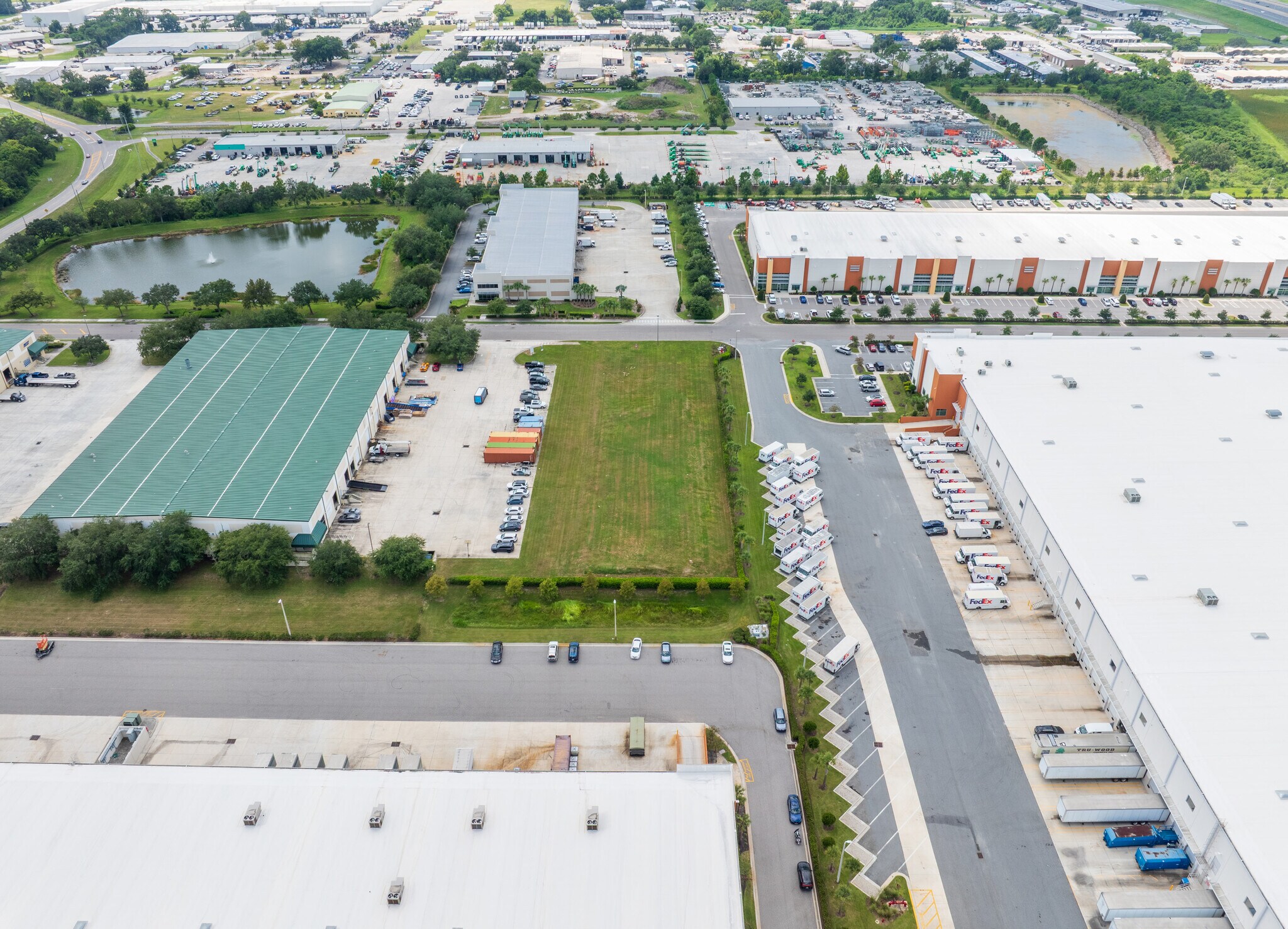 569 Ocoee Business Pky, Ocoee, FL for Sale