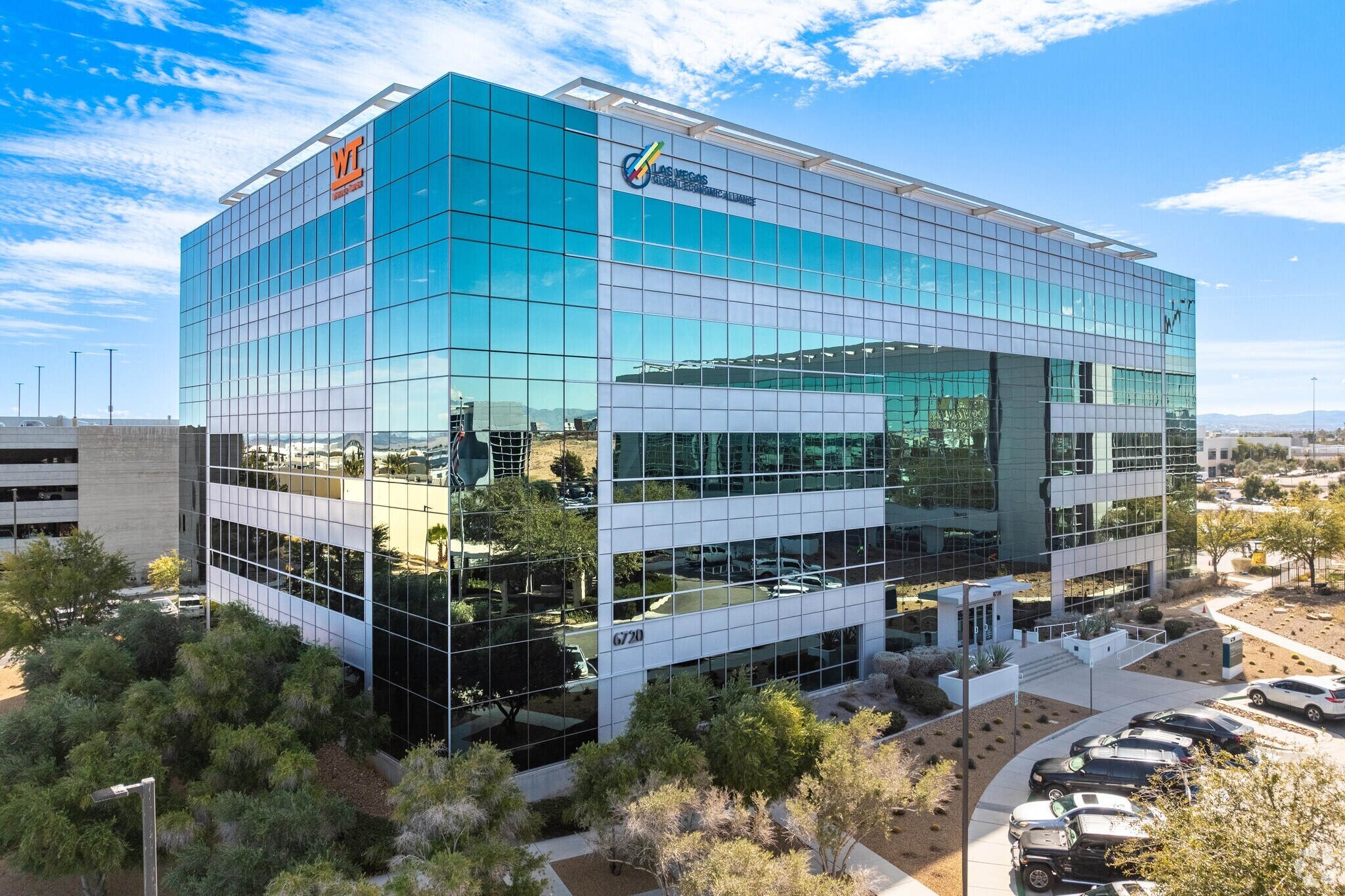 6720 Via Austi Pky, Las Vegas, NV for Rent