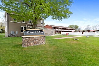 Ludington, MI Hospitality - 612 N Lakeshore Dr