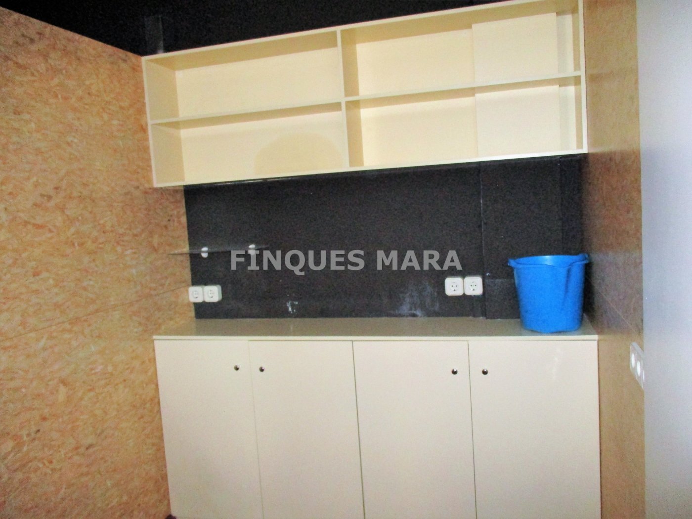 , Sant Boi de Llobregat, BAR for Sale