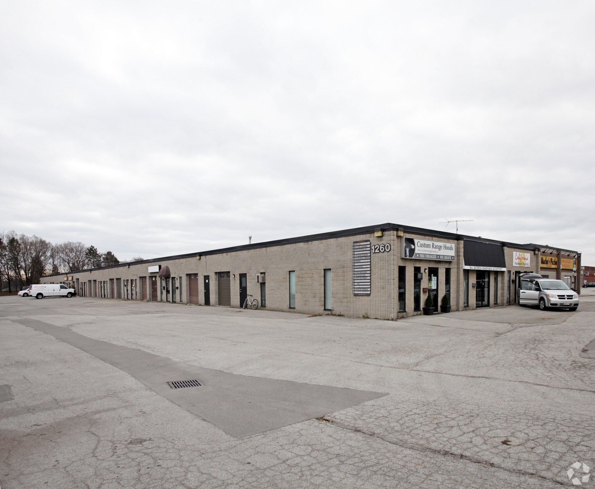 1260 Speers Rd, Oakville, ON for Sale