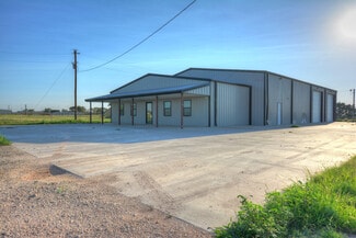 Lubbock, TX Warehouse - 1511 Private Road 7325