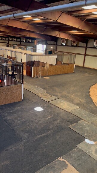 Hot Springs, AR Commercial - 188 Lemay Pl Hot Springs, AR Commercial - 188 Lemay Pl