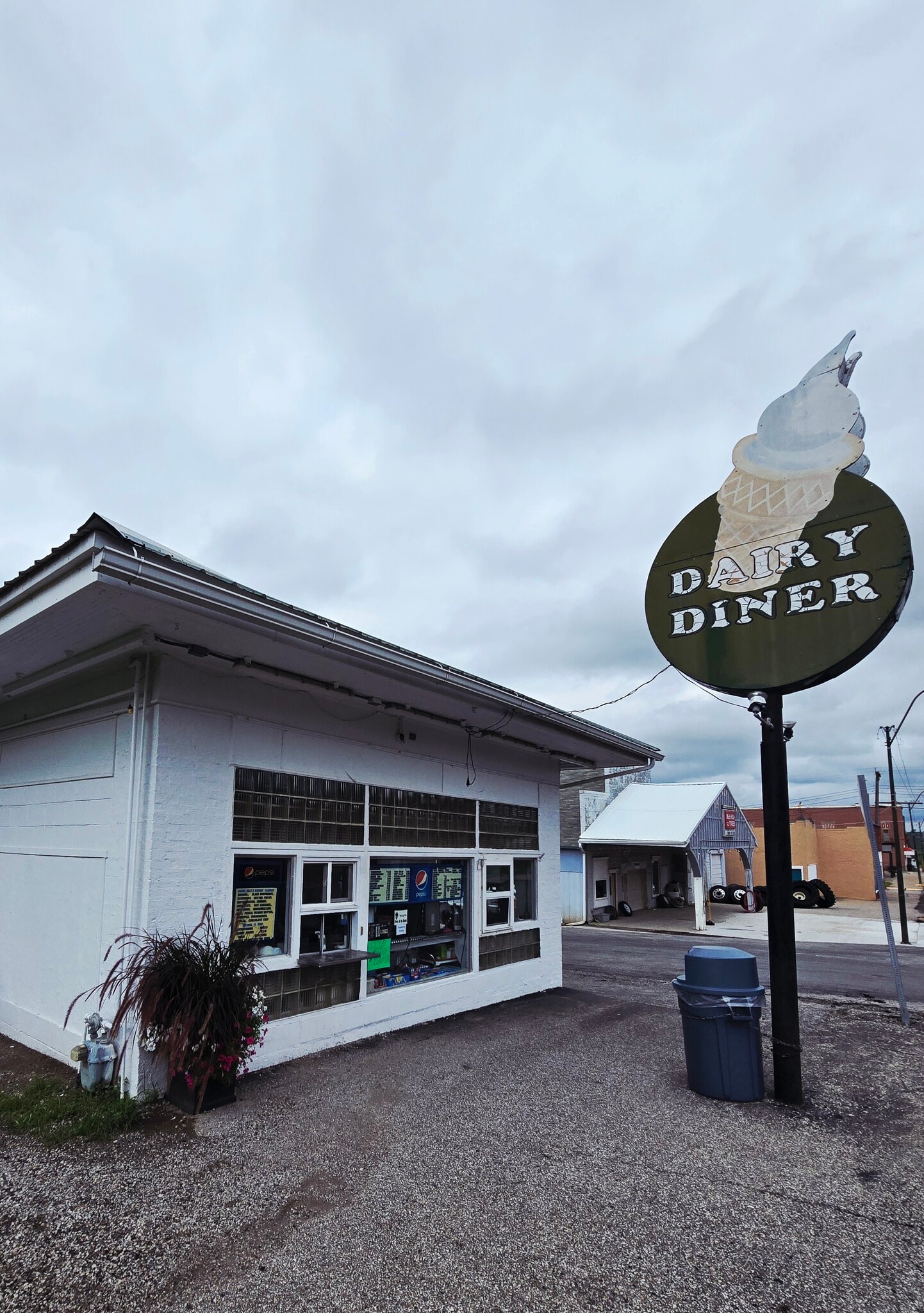 301 Main St, Fairfax, MO for Sale