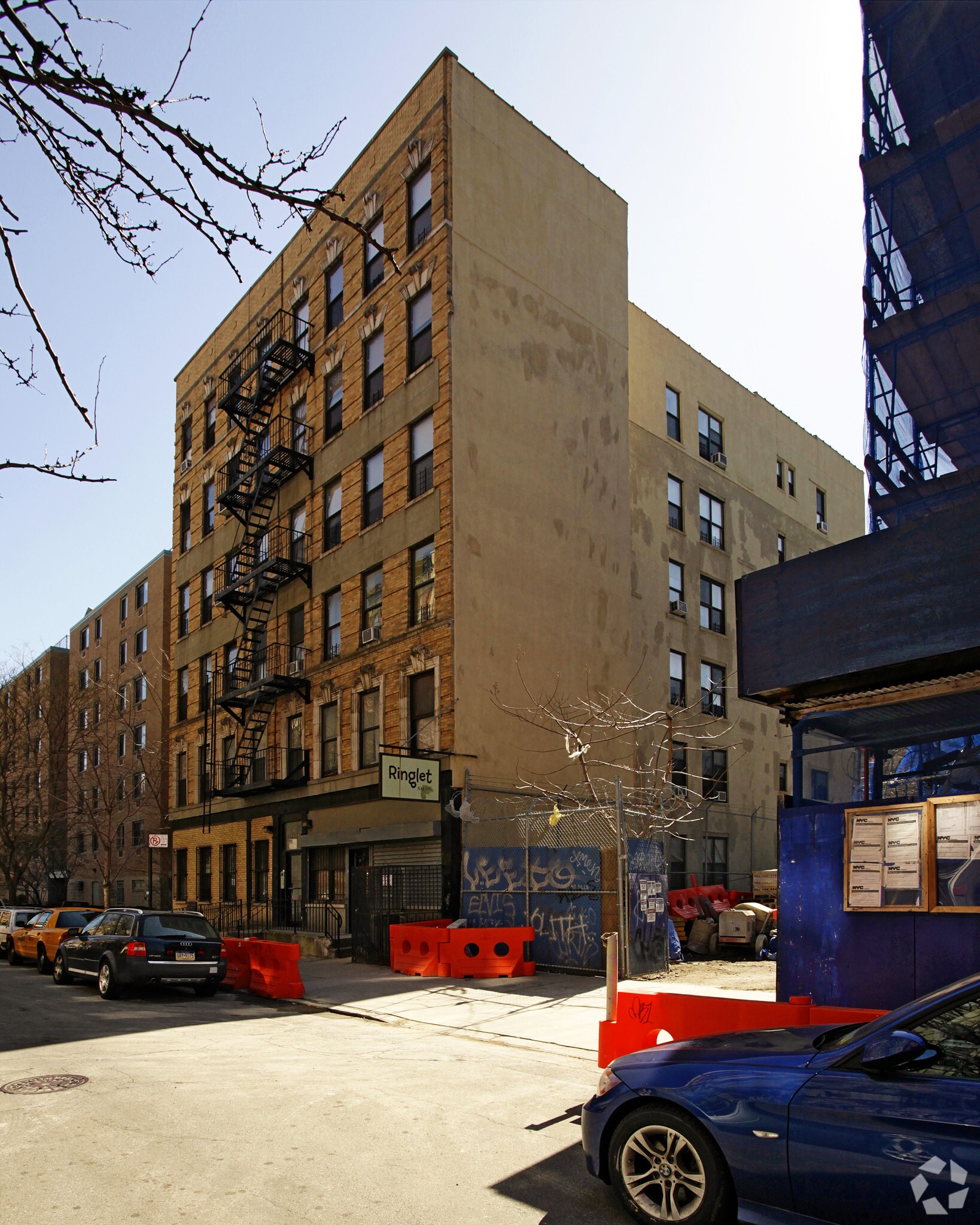 304 E 8th St, New York, NY for Rent