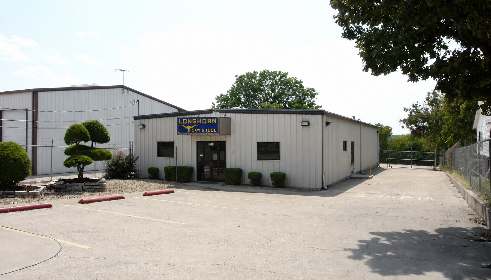 3036 Ramona Dr, Fort Worth, TX for Sale