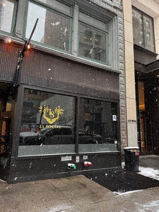 New York, NY Retail - 11 W 17th St New York, NY Retail - 11 W 17th St