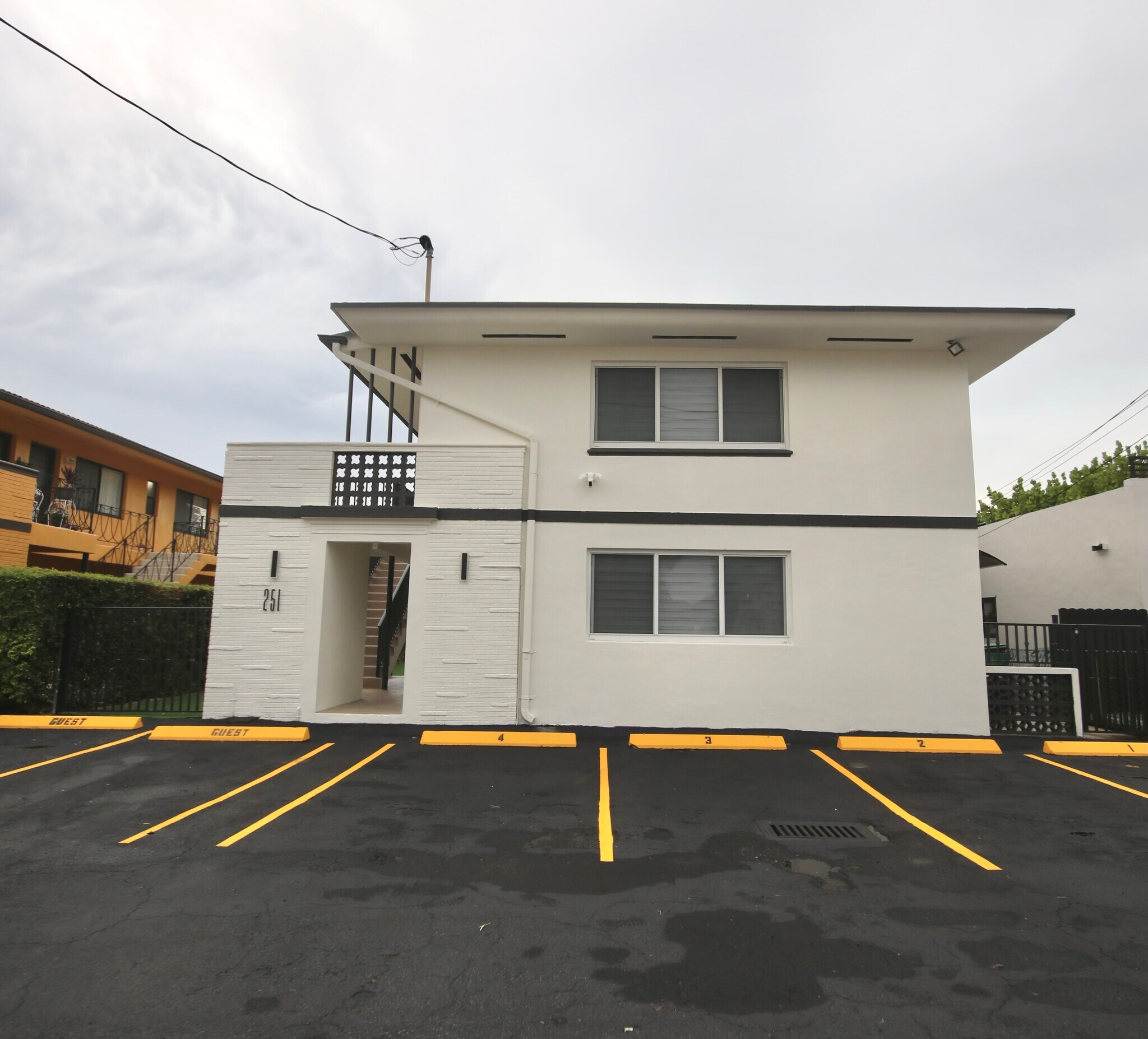 251 NW 57th Ave Miami, FL 33126 MultiFamily Property for Sale on