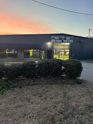 Cornelius, NC Office/Retail - 18837 Statesville Rd