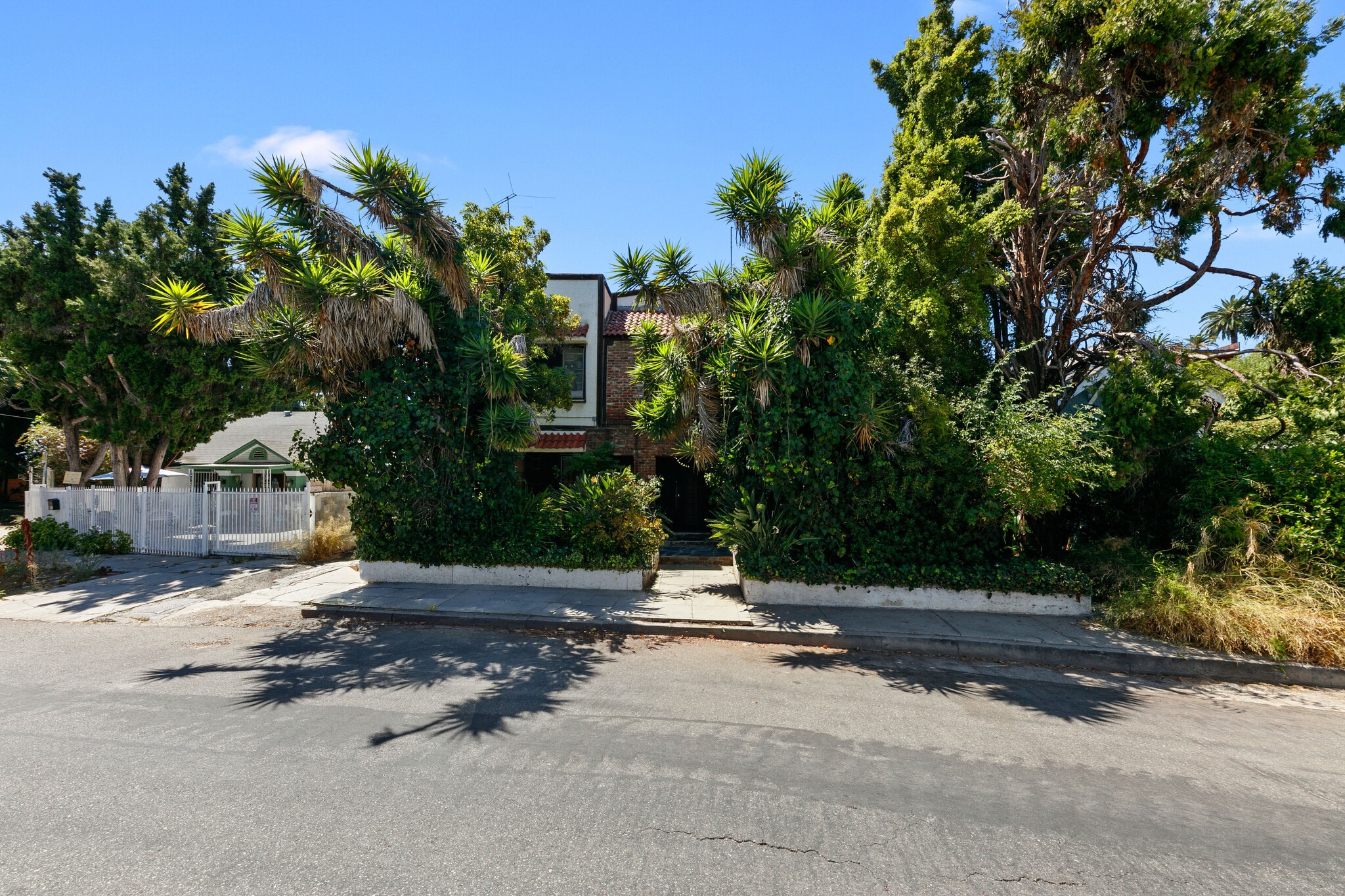 , Los Angeles, CA for Sale