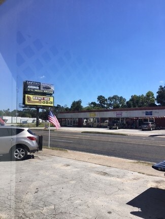 Silsbee, TX Retail - 970 N 5th St