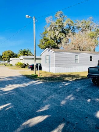 Seffner, FL Manufactured Housing/Mobile Housing - 104 Little Pepper Ln