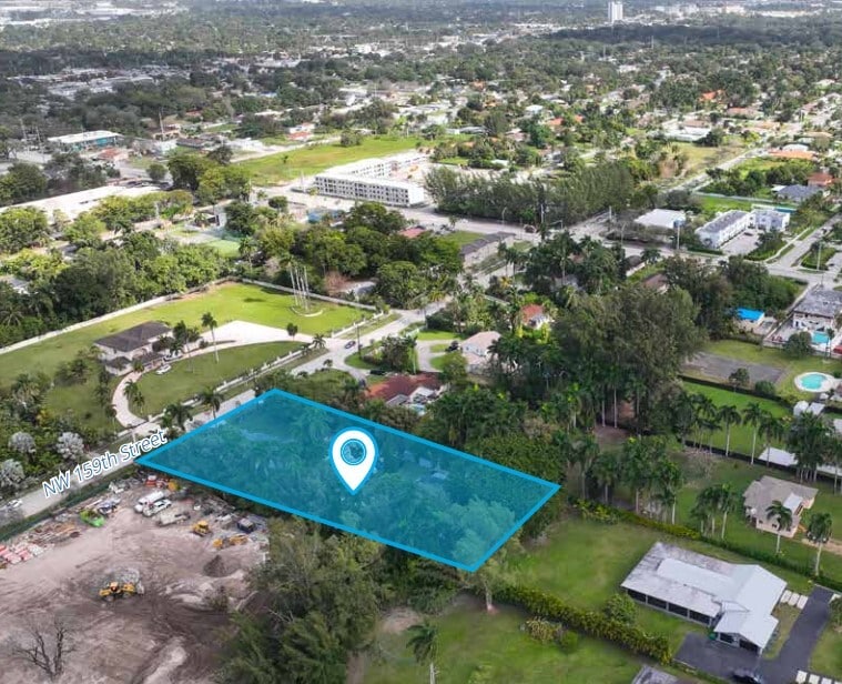 308 NW 159th St, Miami, FL for Sale