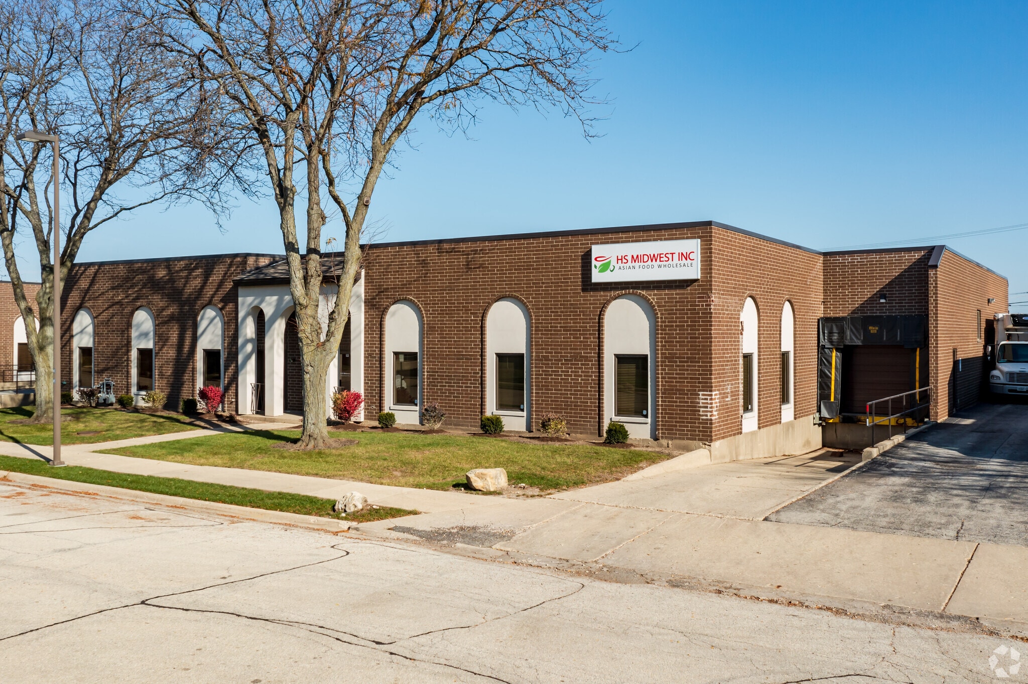 187-191 Stanley St, Elk Grove Village, IL for Rent